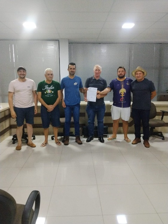 MDB garante emenda para aquisição de trator agrícola para o munícipio